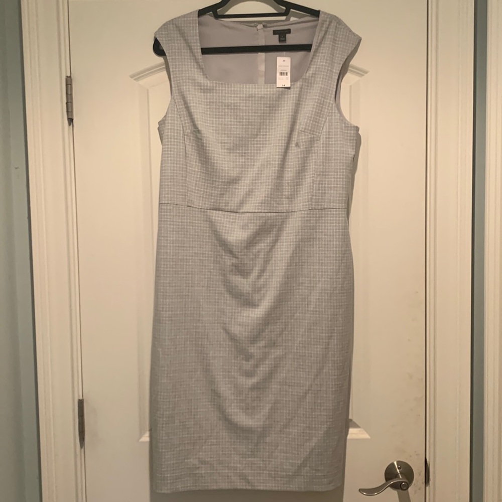 NWT Ann Taylor Dress - Size 12